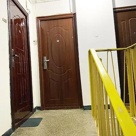 Casa Andu Piata Alba Iulia * Bucarest